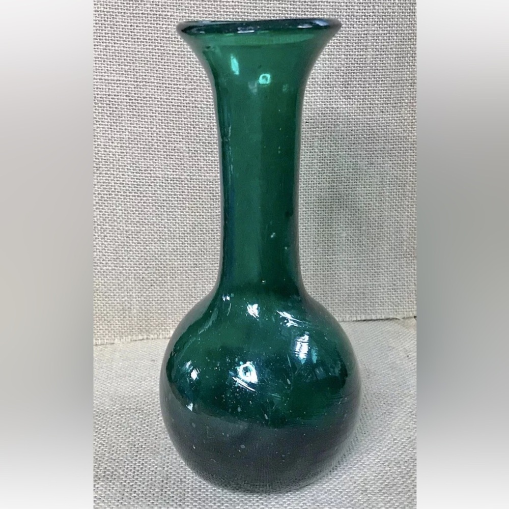 Emerald Green Hand Blown Glass Vase Beaker Shape Made In Egypt Eclectic Quirky